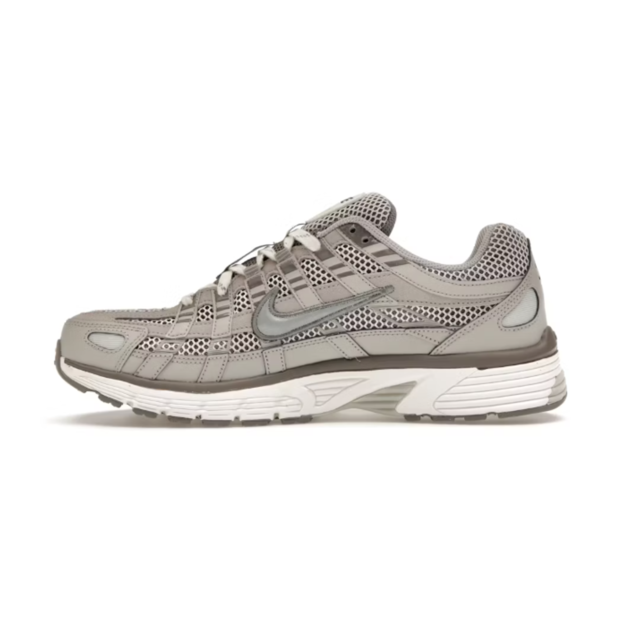 Nike P-6000