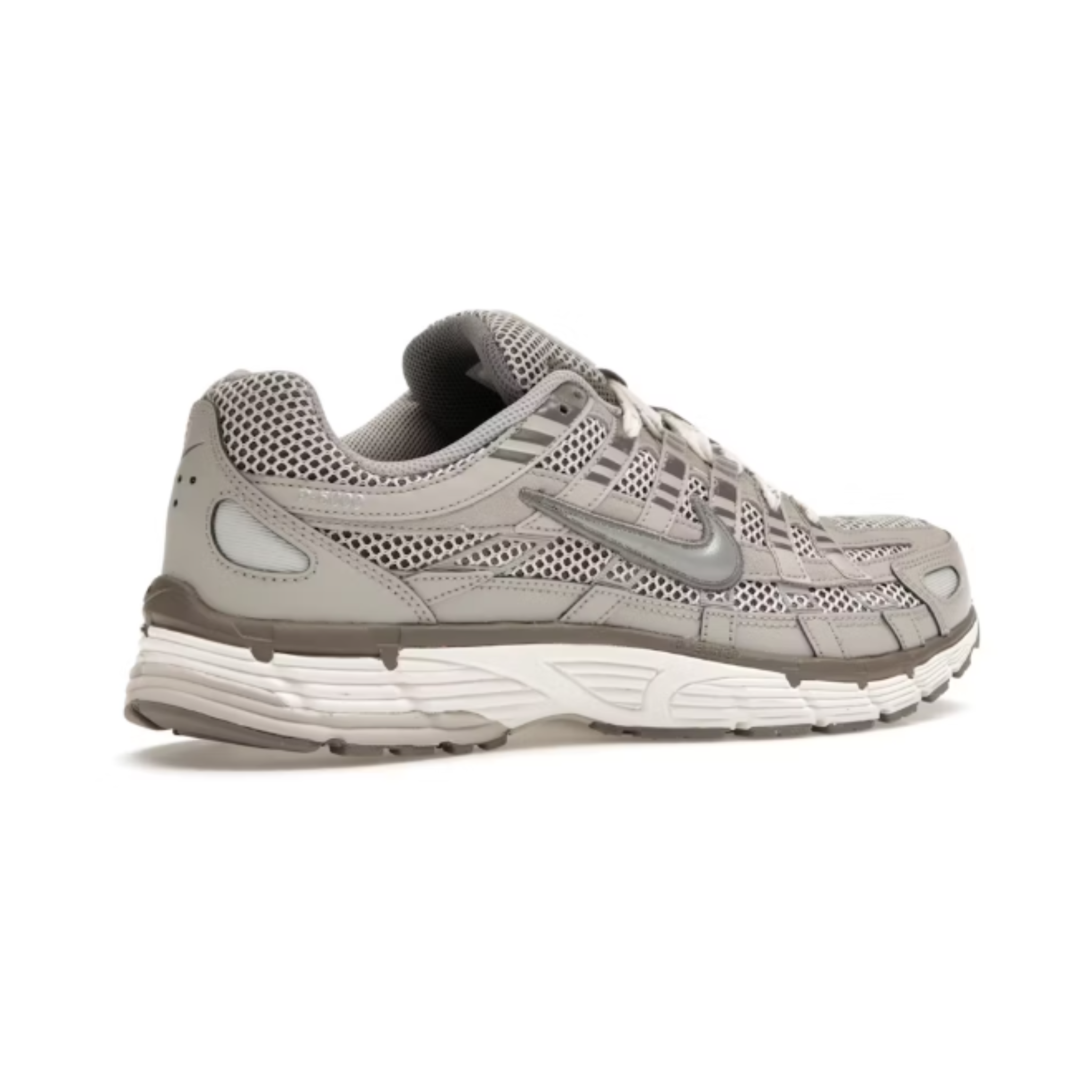 Nike P-6000